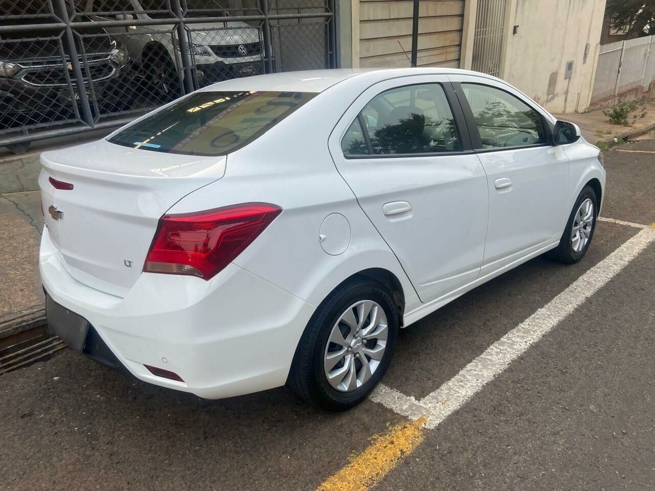 Imagem do veículo  CHEVROLET PRISMA LT 1.4 MANUAL